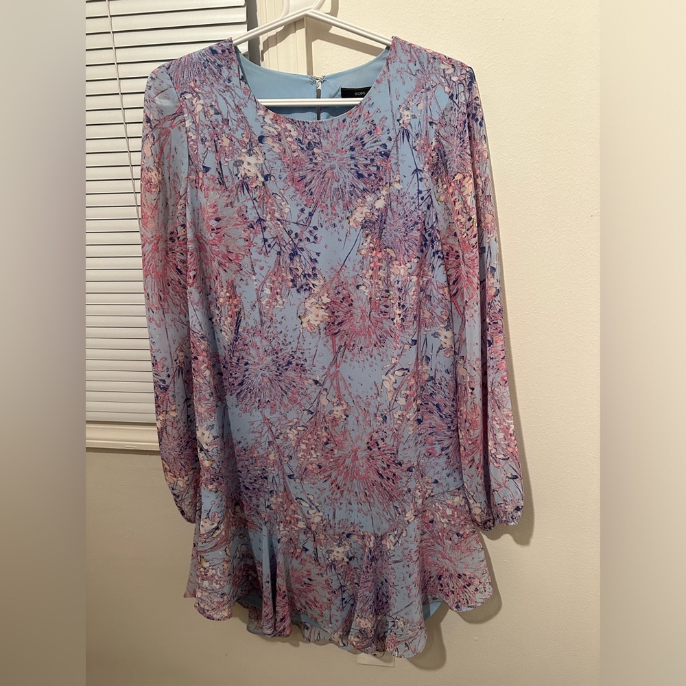 Perfect condition dress size xsmall. Pink purple blues